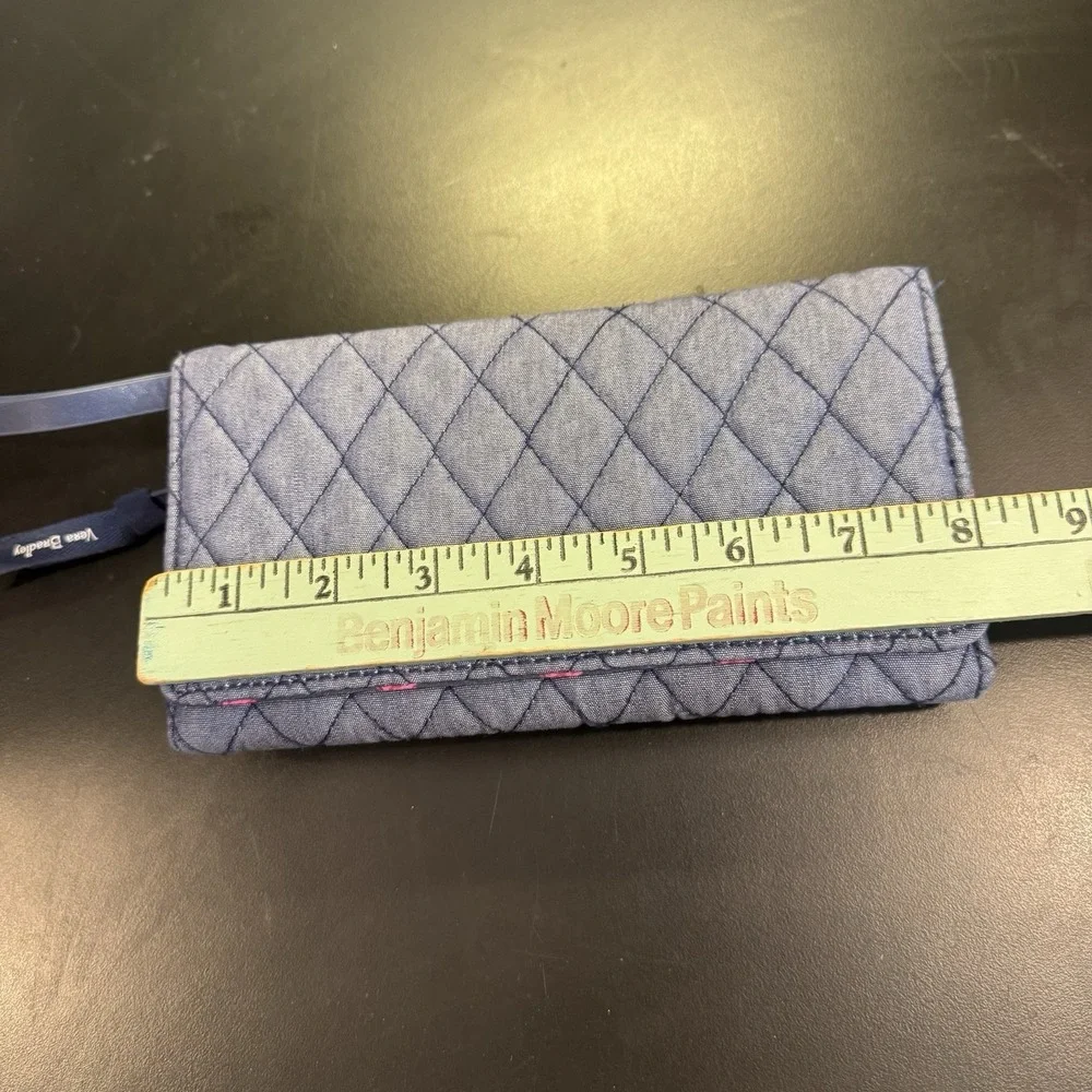 Vera Bradley Quilted Wallet Wristlet‎ Gray RFID Protection